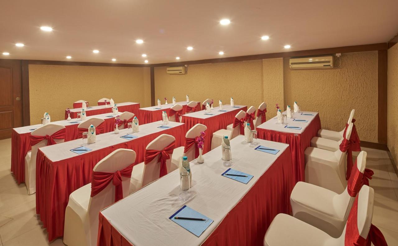 Tulip Inn Koramangala Bangalore Exterior foto